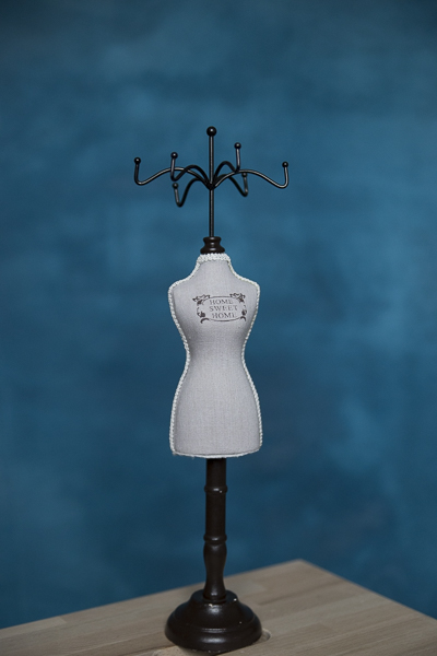 fundal foto vopsit manual pe material textil gen canvas22 (1 of 1)