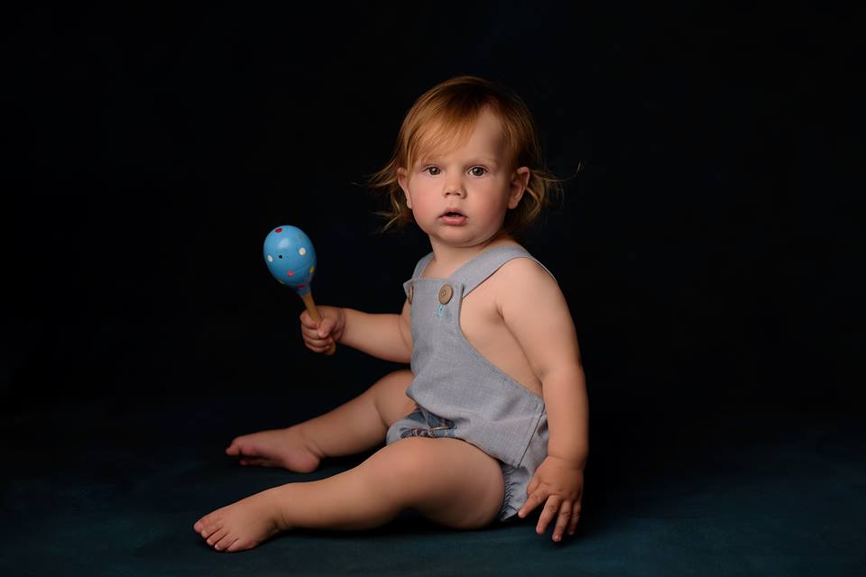 fundal foto vopsit manual pe canvas